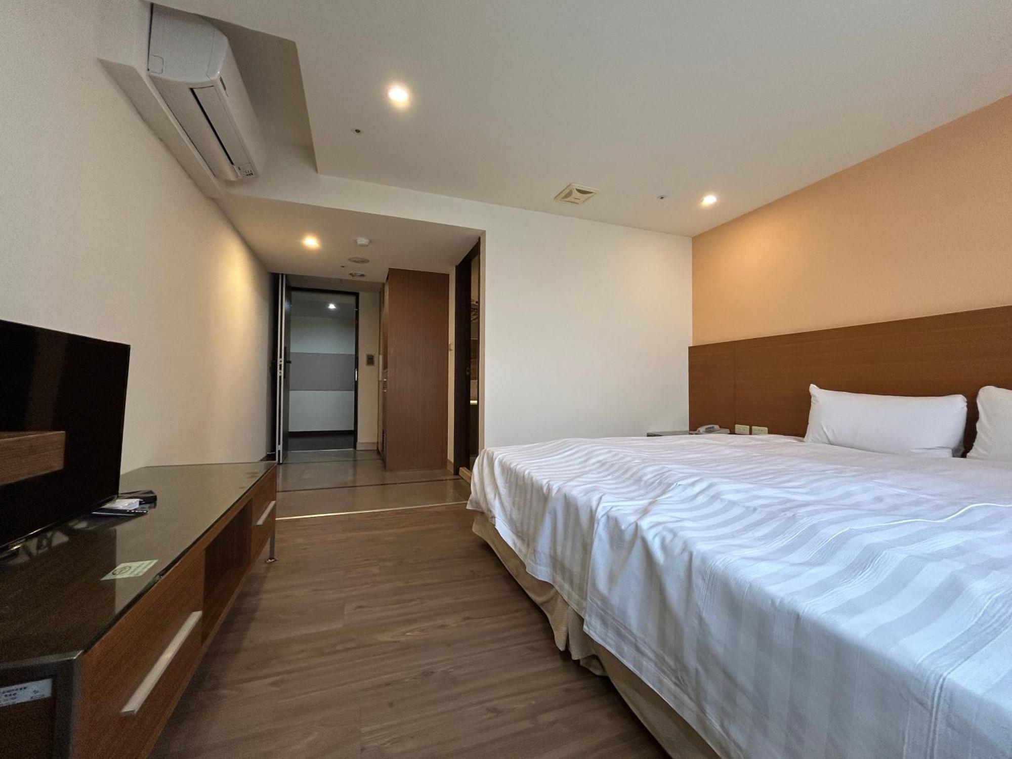 Yoai Nemuru Inn Tainan Exterior photo
